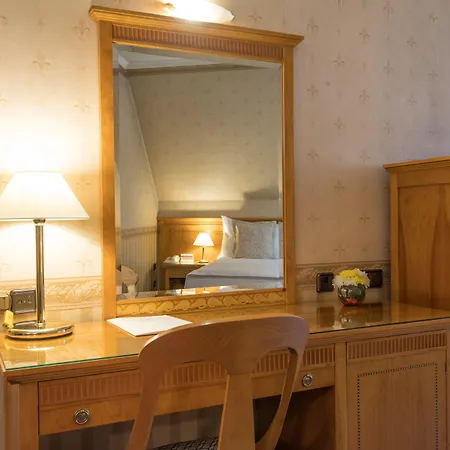 Хотел Downtown 4*