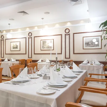 Хотел Downtown 4*