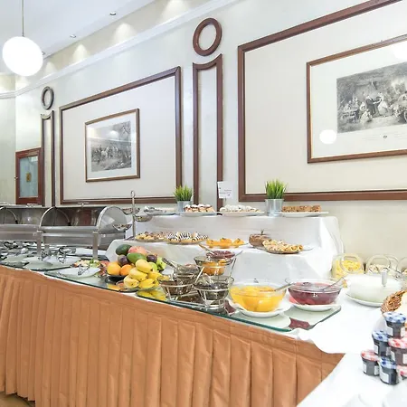 Downtown - Location In The Heart Of Hotel 4*