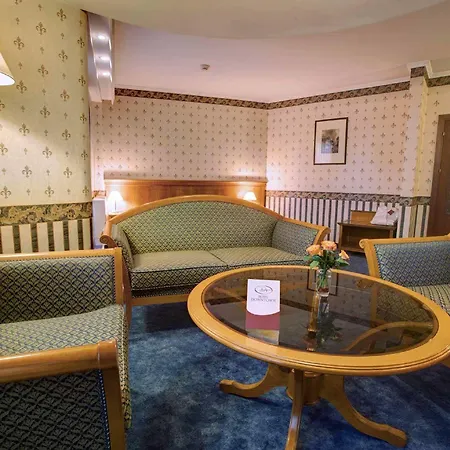 Downtown 4* София