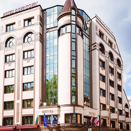 Отель Downtown - Location In The Heart Of София