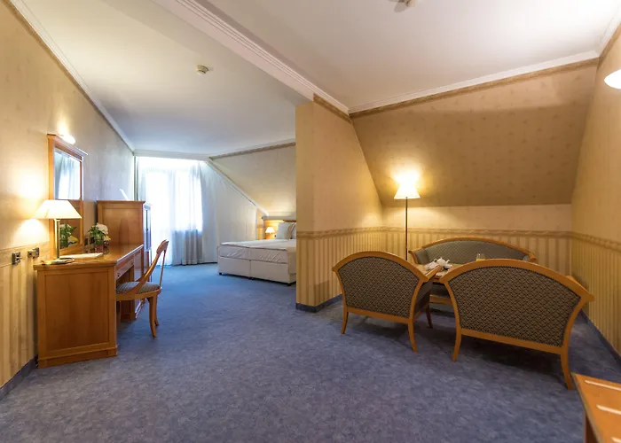 Downtown 4* София