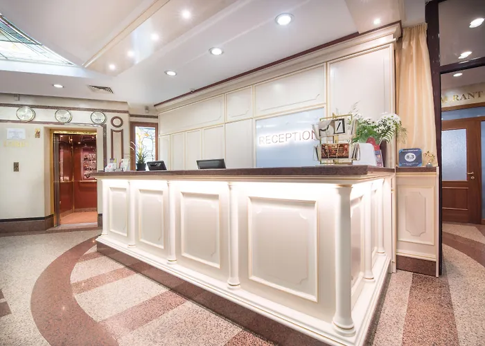 Downtown 4* София