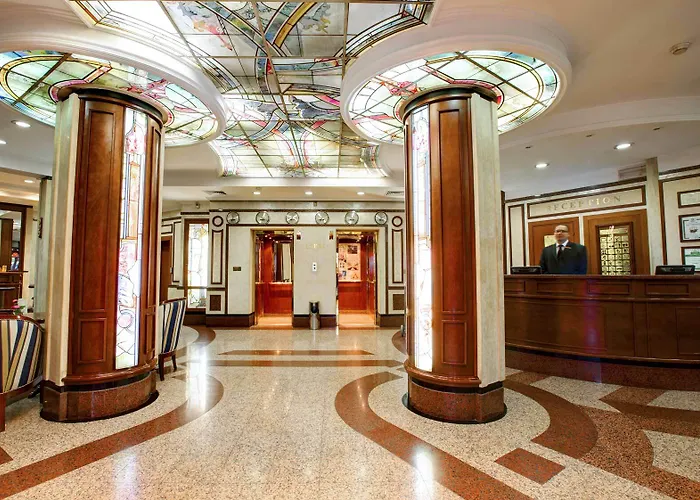 Downtown 4* София